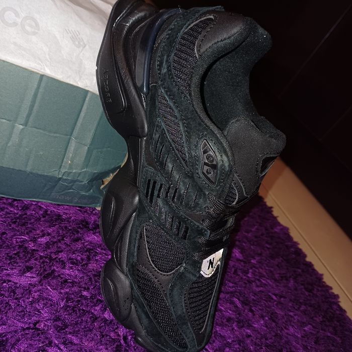Vând Adidași New Balance 9060 !!