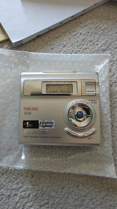 Mini disc sharp la cutie