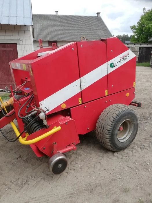 Пресс подборщик Metal Fach