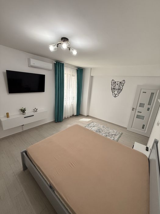 Garsoniera de închiriat