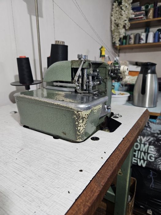 Немецкий фабричный оверлок