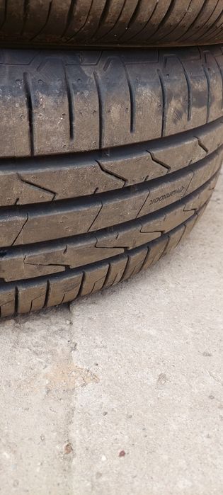 Hankook Ventus Prime3 ,205/60r16,rulate 7 km,fabricație 2025,1000 lei