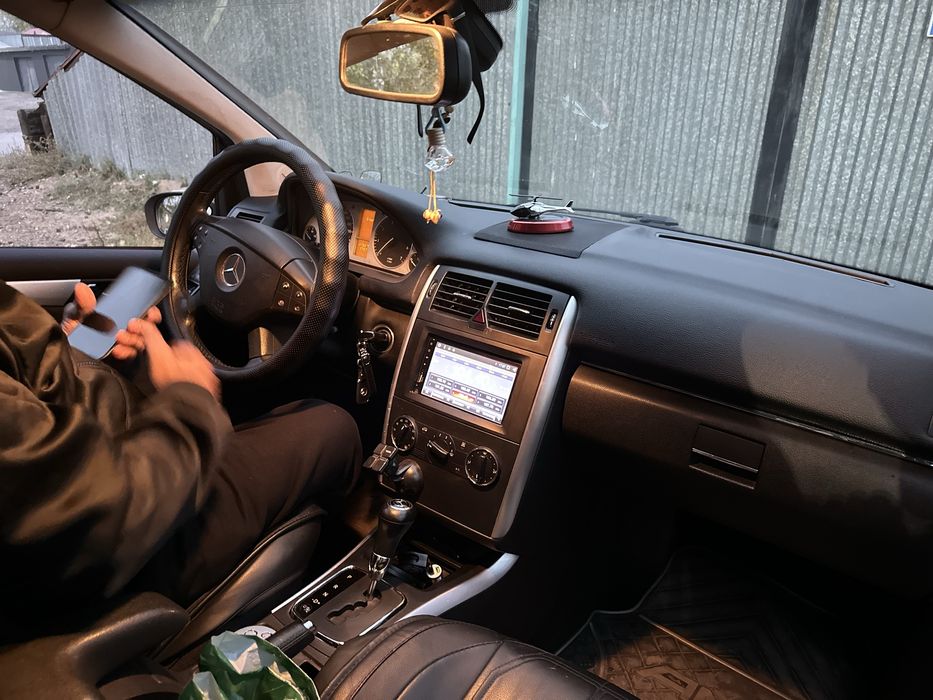 Mercedes B170 на автомате