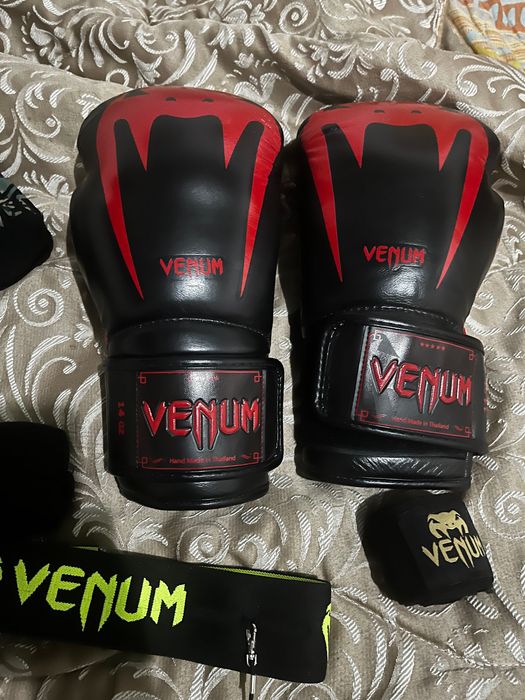 Set complet Venum – echipament sport / box / MMA – NOU