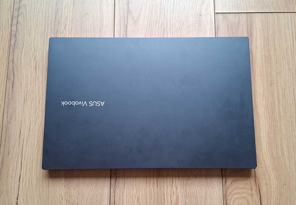 15.6' IPS Asus Intel Core i5-1240P 16-ядрен/16GB/512GB SSD/Intel Iris