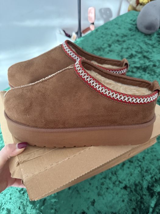 Papuci tip ugg cu blana