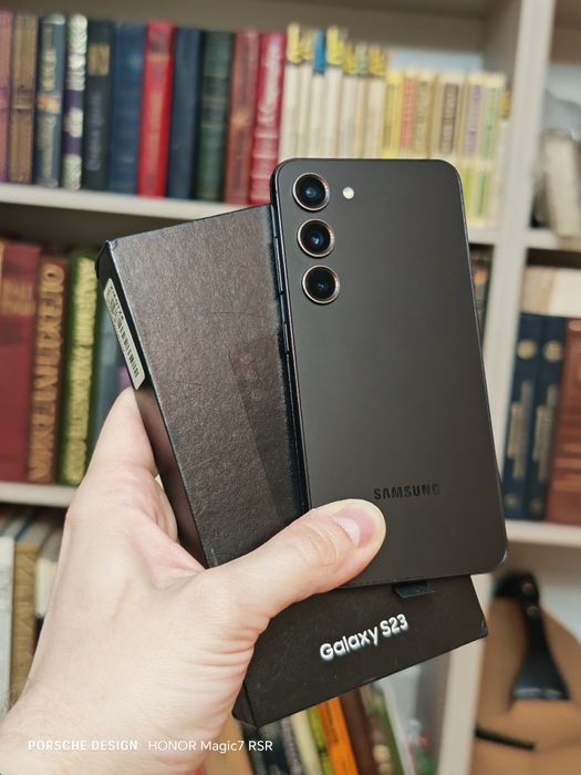 Samsung S23 128gb в идеале