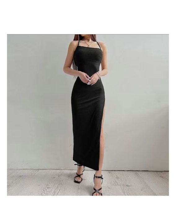 Платье очень красивое