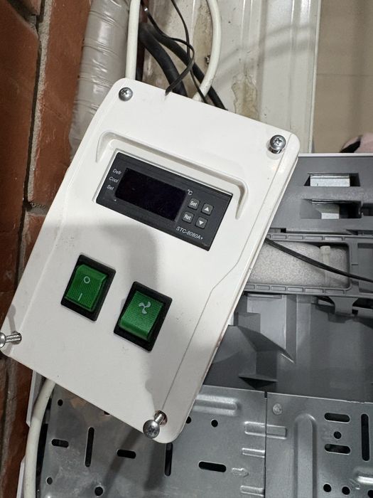 Продам холодильное оборудование для пивнушки