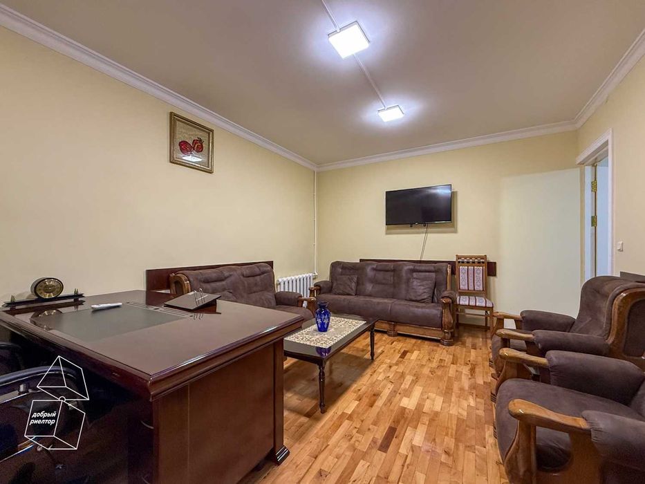 (Добрый) Нукусская, Центральная авиакасса 154 м², 1 этаж, Парковка