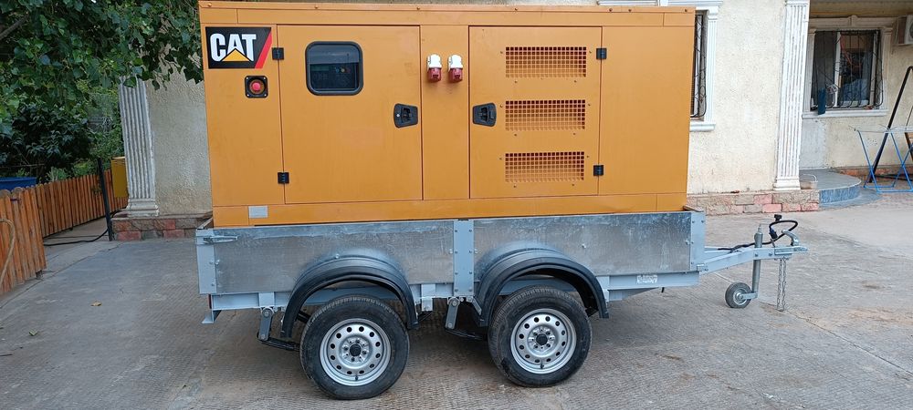 Сдается в аренду (САК) дизельный генератор САТ