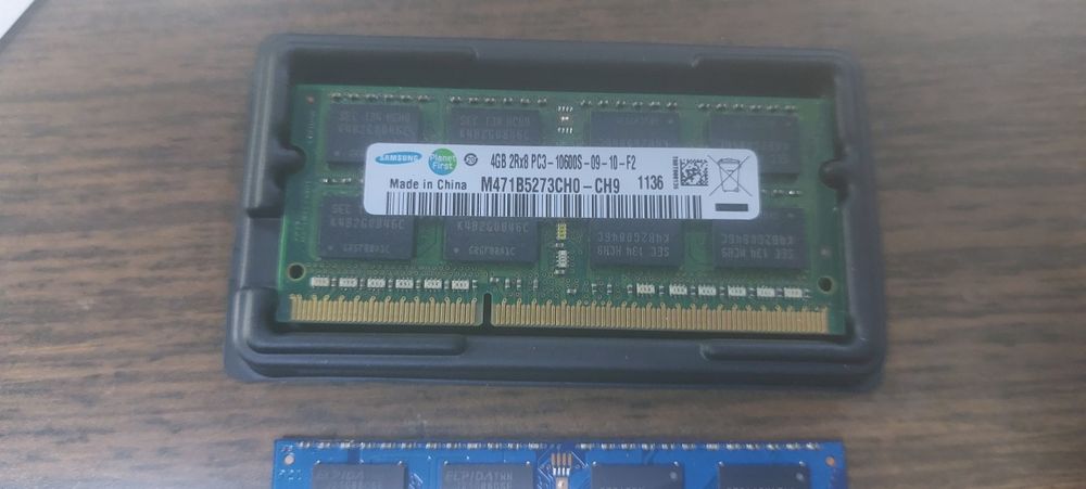 Memori ddr 3  sodimm 4gb