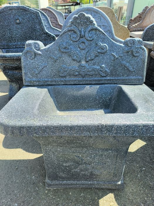 Бетонови масивни мивки