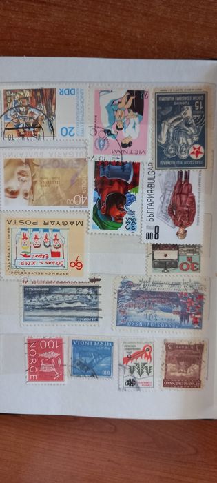 Пощенски марки всякакви