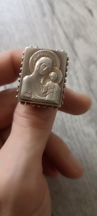Продам печатку серебро