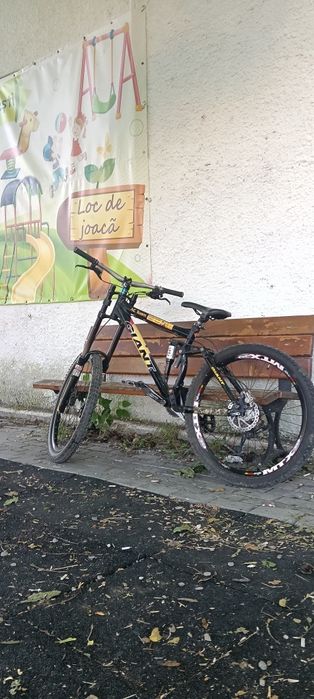 Bicicleta GIANT AC TEAM