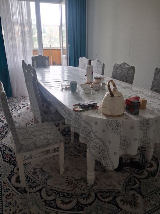 Шкаф+стол+стулья