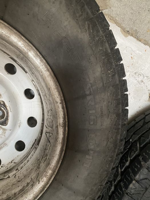 Шины на дисках 227/75/16