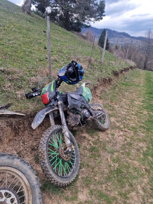 Vand kxd 140 cc in stare buna de functionare