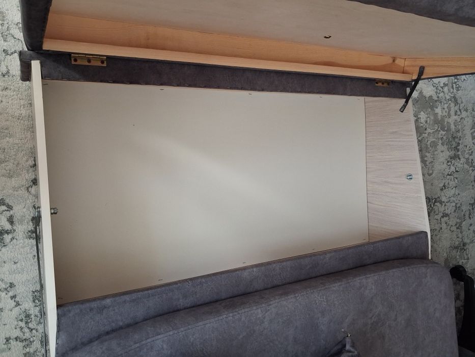 Продам диван новый