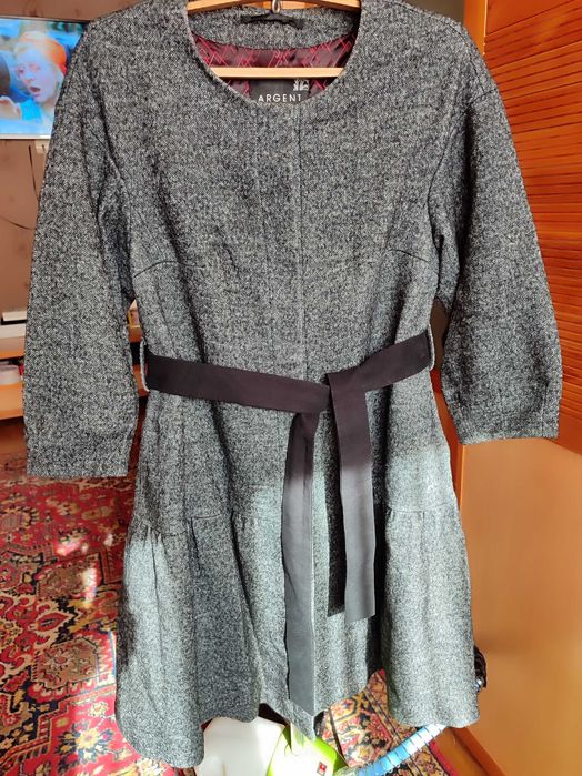 Пальто с поясом р.50