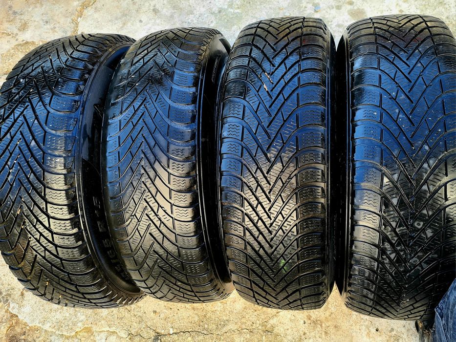 Jante cu cauciucuri Pirelli de iarnă