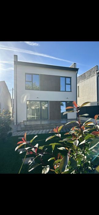 Vila de vanzare Volutari