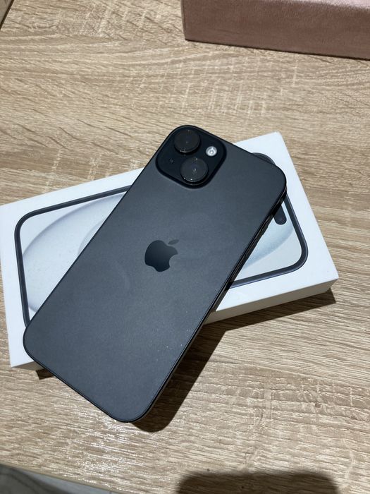 Vand Iphone 15 128GB