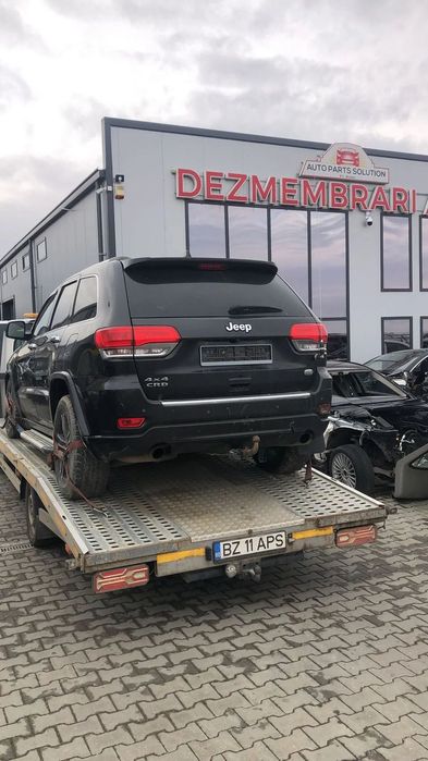 Dezmembram Jeep Grand Cherokee 3.0 d an fabr. 2014