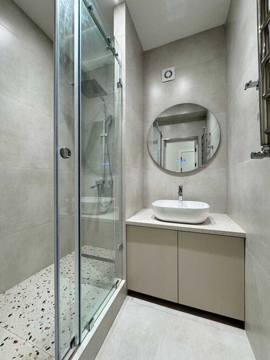 Новостройка ул.Бабура Якк РОВД 3-комн 6/6 73 м² кирпич евроремонт