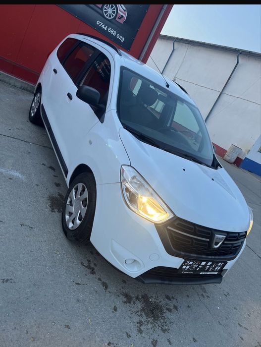 Dacia Lodgy 1.3 TCe -132 CP - 7 locuri