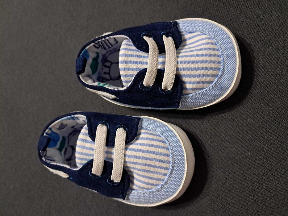 Бебешки буйки за момче