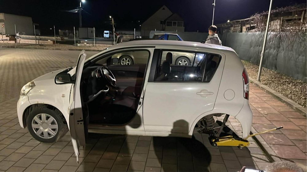 Daihatsu Sirion 1.0 URGENT!!!