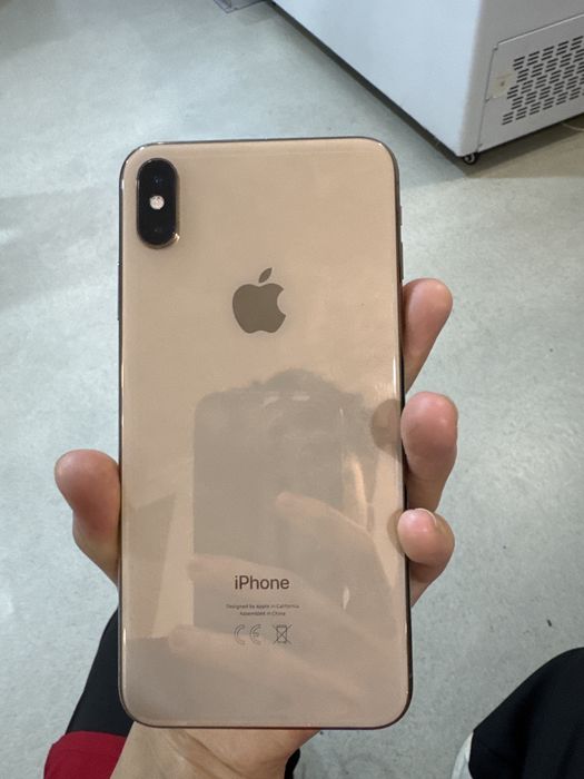Iphone xr max(запчасы экраны жоқ)