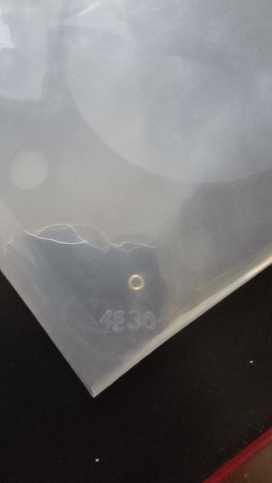 Продам прокладу ГБЦ на двигатель 1 КZ