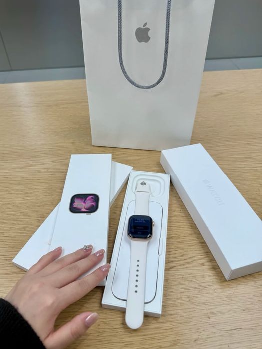 Apple Watch s11 White