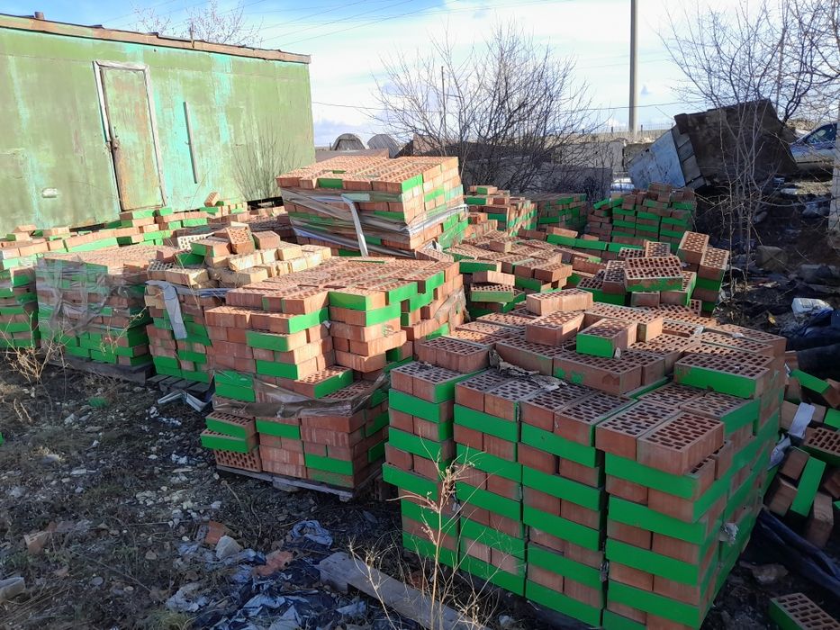 Продам кирпич бутовочный