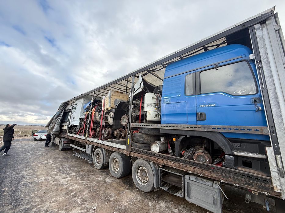 Грузавыезапчасти на daf 106 Volvo