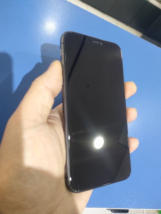 Айфон 11  128гиг все завот
