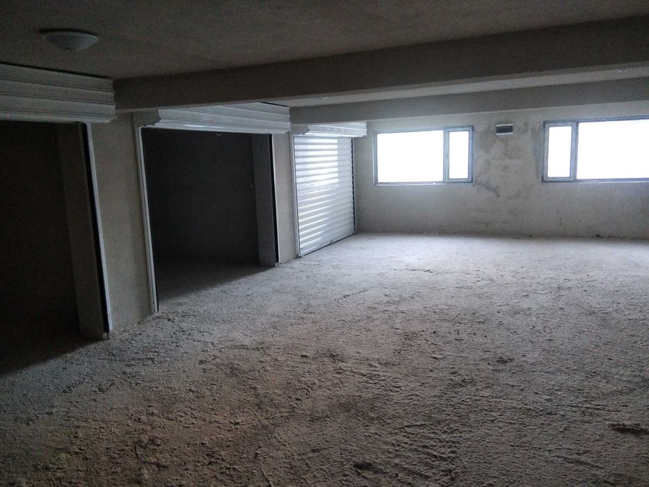 Дава се под наем Гараж / Паркомясто в Кърджали, Възрожденци - 20 кв.м за 51 € - Снимка #2