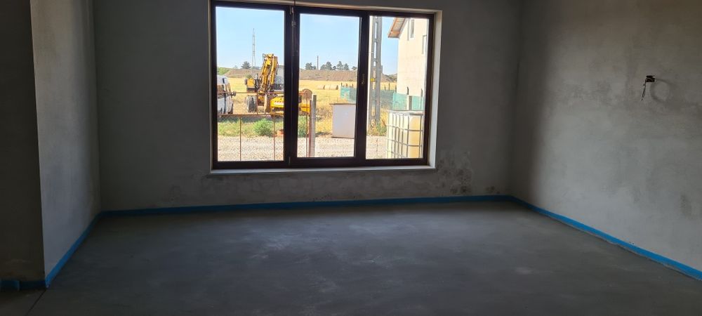 Casă de vânzare cu trei fronturi stradale – Oradea, Str. Cedrilor | Co