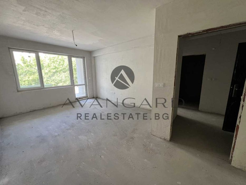 Продава се Двустаен апартамент в Пловдив, Кючук Париж - 67 кв.м за 1281 €/кв.м - Снимка #1