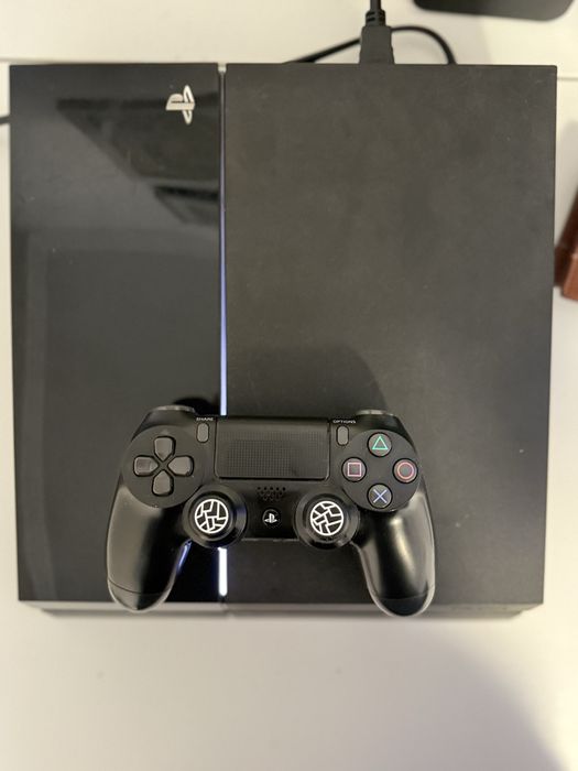 PS4 System software 11.00 GоIdHеn