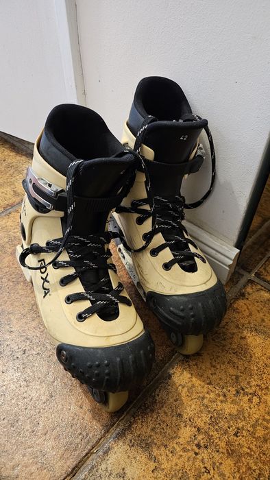 Vând role Roxa Magnum 42