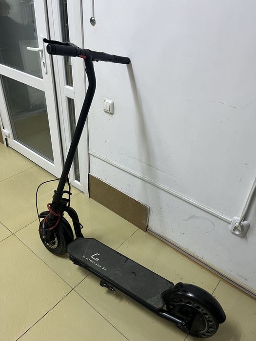 Продам электросамокат Kugoo s4