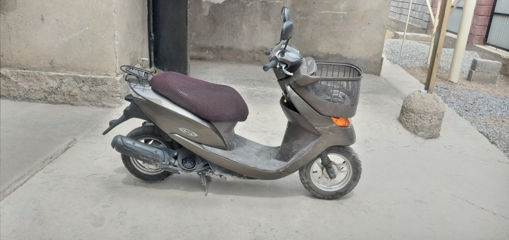 Скутер хонда честа