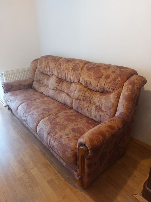 Vindem canapea extensibila