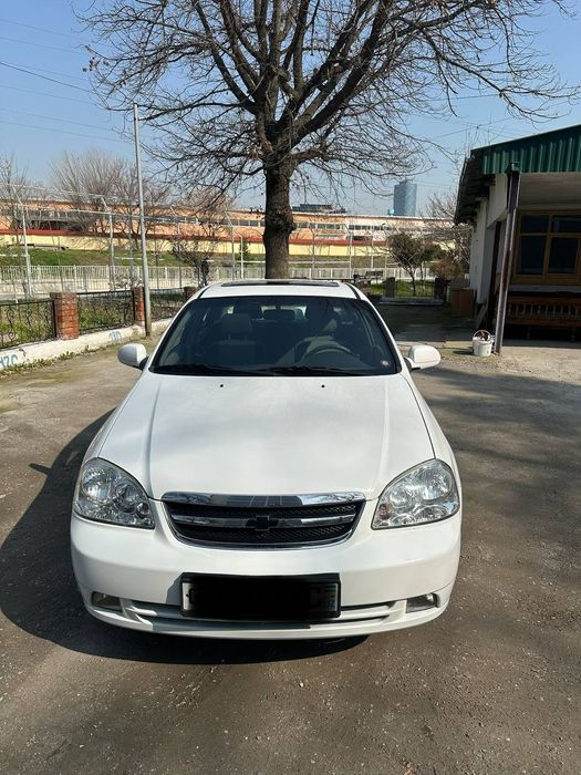 Продаëтся автомобиль