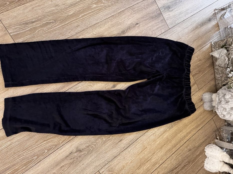 Костюм велюровый  женский для дома и отдыха