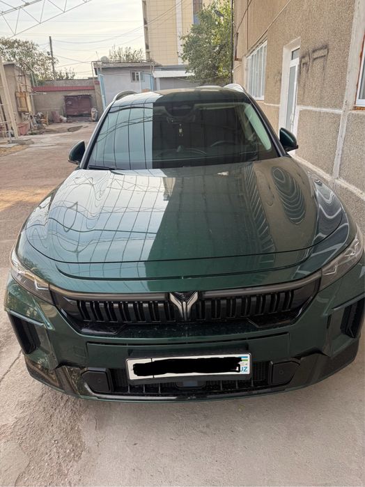 Voyah Free Oppolo Tech Full 2024 Hybrid sotiladi!